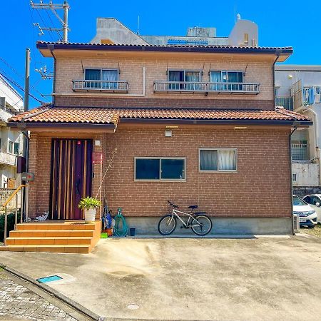 B&B 4 ルームズ 那覇市 エクステリア 写真